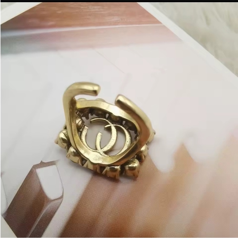 Gucci Gold and Silver Crystal Ring - Picture 2 of 4